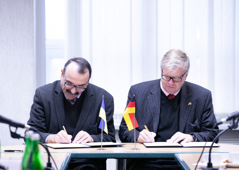Україна та Німеччина домовилися про створення спільних центрів передових досліджень