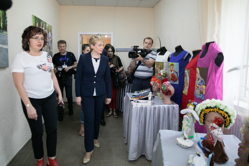 Перший механізм для створення індивідуальних програм школярів, можливості співпраці між закладами освіти  та нові підходи до вечірніх шкіл - Лілія Гриневич розповіла про Положення про інституційну форму