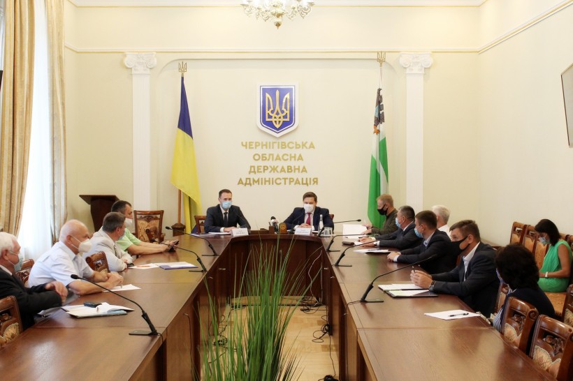 МОН розглядає три можливі сценарії початку навчального року – повідомив Сергій Шкарлет під час робочого візиту на Чернігівщину