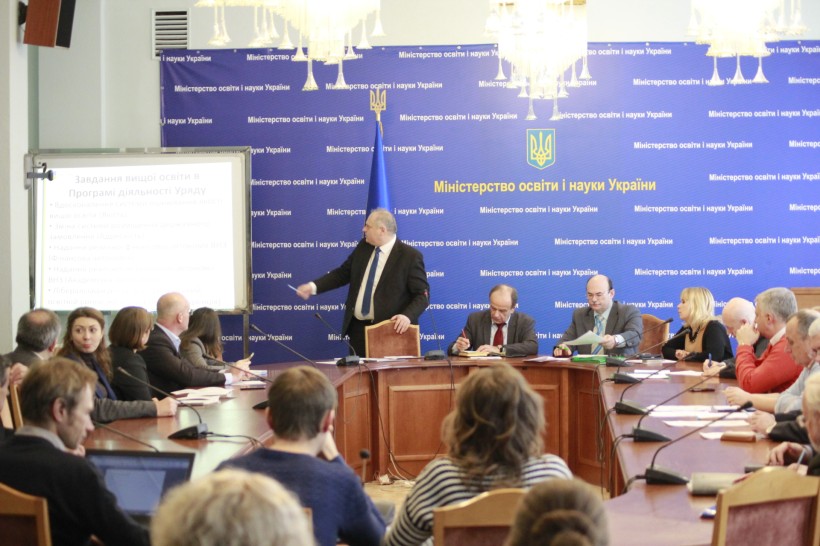 «2017-го систему вищої освіти очікують чотири ключові зміни», – директор департаменту вищої освіти МОН Олег Шаров