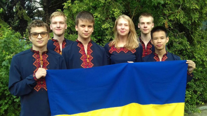 4 золоті та 2 срібні медалі здобули українські школярі на Міжнародній математичній олімпіаді