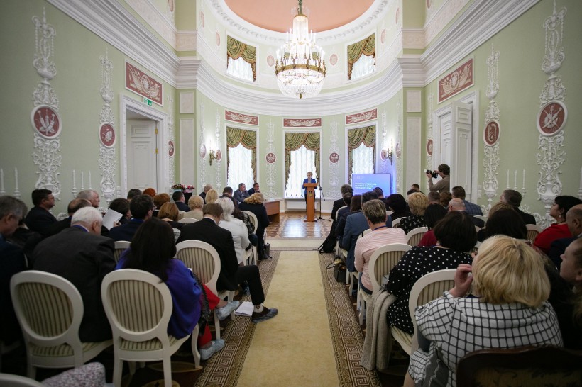 Лілія Гриневич: Житомирська та Миколаївська області єдині досі не розподілили субвенцію на обладнання НУШ - закупівлі під загрозою зриву