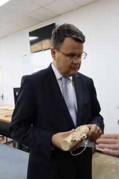 Для якісних змін у профосвіті потрібно забезпечити заклади новим обладнанням, а деякі з них отримають кошти на створення Центрів професійної досконалості