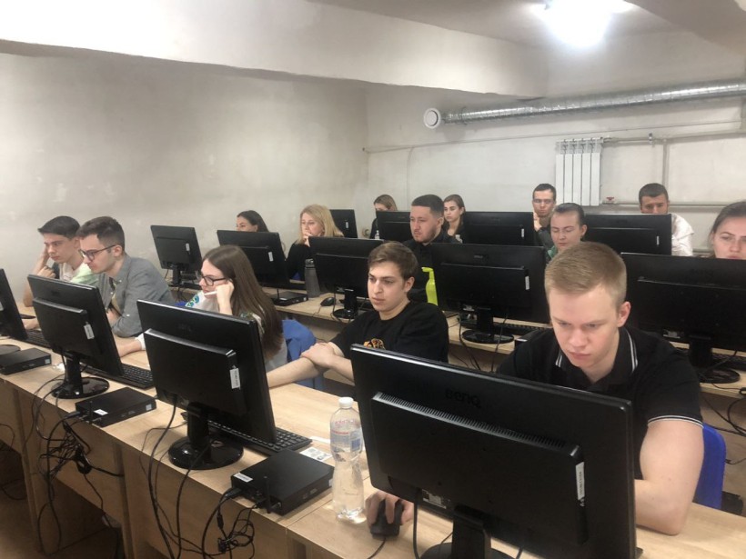 Відбувся єдиний державний кваліфікаційний іспит для майбутніх державних службовців