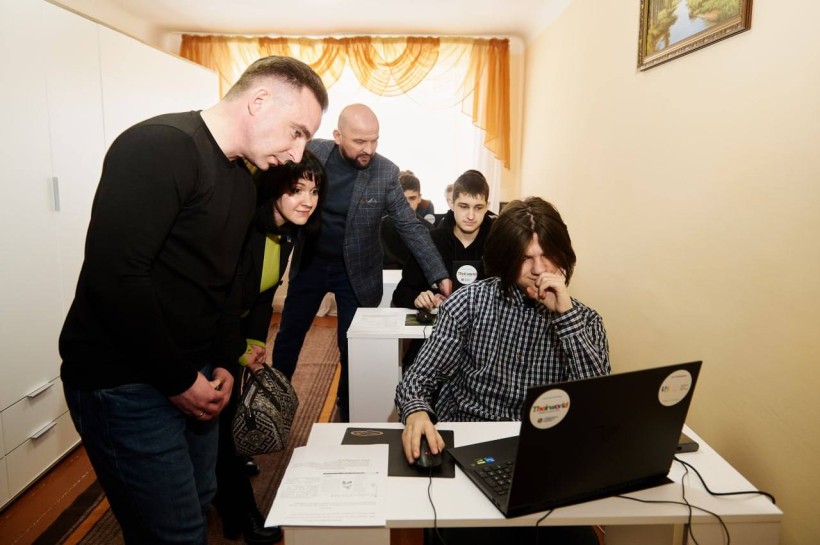 На Житомирщині запрацював «Дружній простір» для осіб, що постраждали внаслідок бойових дій