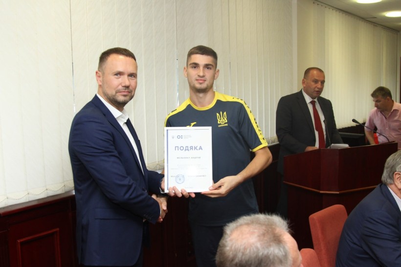 Сергій Шкарлет привітав студентів, які стали переможцями і призерами Європейських університетських ігор та Чемпіонату світу з футзалу