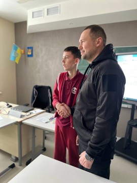 Міністр освіти і науки ознайомився з організацією освітнього процесу в опорному закладі на Житомирщині
