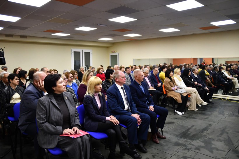 Представники МОН узяли участь у Міжнародній науковій конференції в Харкові