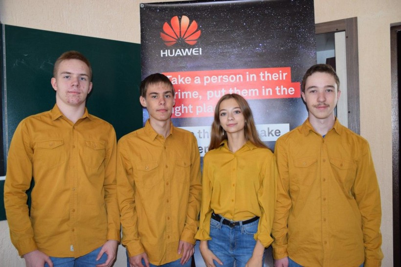 4 срібні медалі здобула українська збірна на Міжнародній олімпіаді з інформатики