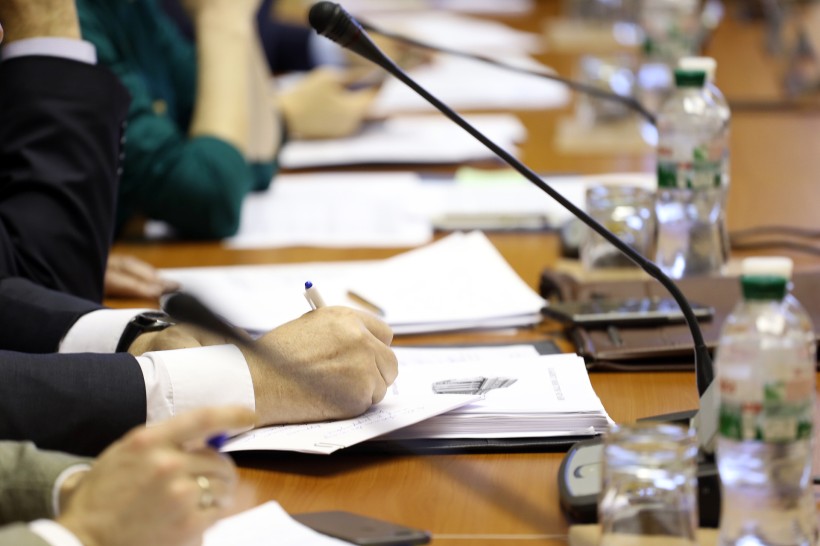 Впродовж місяця маємо вийти на розуміння плану дій для того, щоб українському науковцю стало простіше, краще, вигідніше працювати в Україні, — Прем'єр-міністр Олексій Гончарук