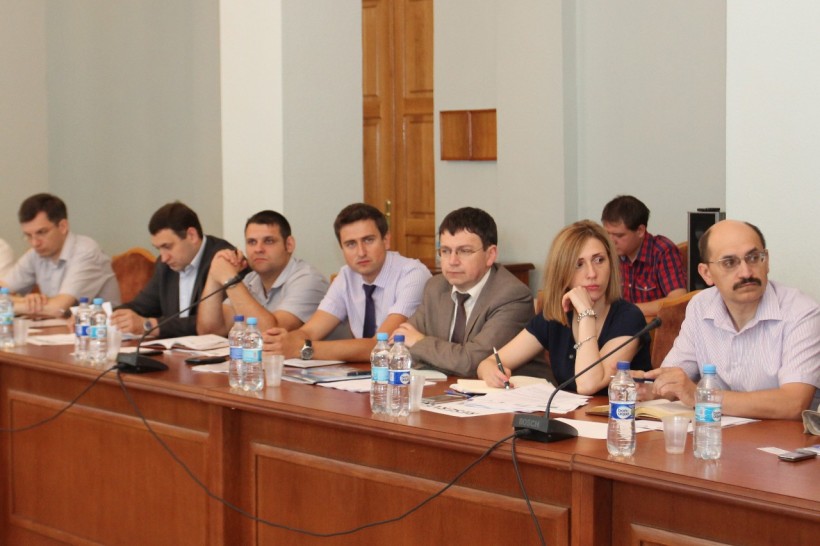 У МОН провели круглий стіл, присвячений проблемам відкритості та прозорості ВНЗ
