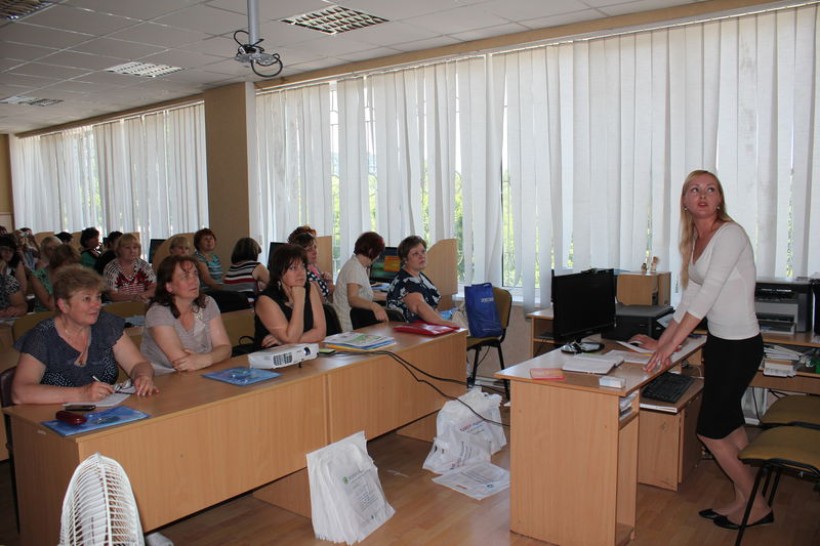 Науковці та практики дошкільної освіти вчаться у літній школі