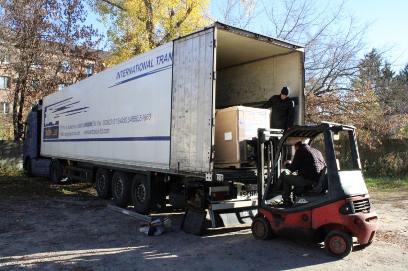Цифрові девайси для освіти: близько 30 тис. ноутбуків передано в області за підтримки Google та ЮНЕСКО