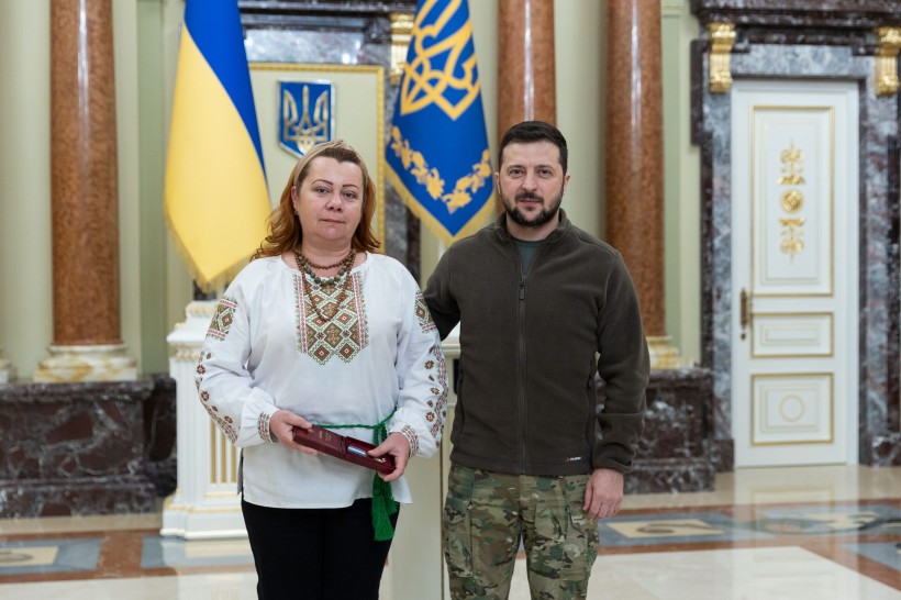 Про сумлінну роботу українських освітян сьогодні свідчать не лише здобутки їхніх учнів на олімпіадах, а й перемоги на фронті, – Володимир Зеленський