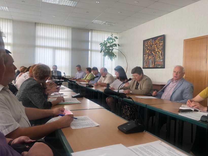 Як мають змінитися системи фінансування та незалежної експертизи, а також пріоритети досліджень – у МОН стартували 3 робочі групи щодо подальшої реформи науки