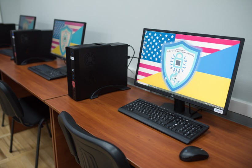 Українські ЗВО отримали обладнання для навчання з кібербезпеки