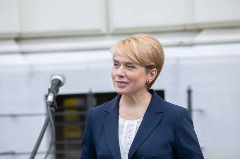 11  областей  повністю використали держсубвенцію на автобуси, закупивши їх для довезення дітей до опорних шкіл