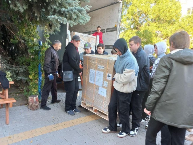 Цифрові девайси для освіти: понад 16 тис. ноутбуків передано в області за підтримки Google та ЮНЕСКО