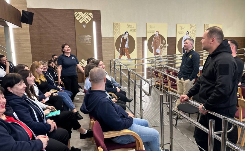 Міністр освіти і науки ознайомився з організацією освітнього процесу в опорному закладі на Житомирщині