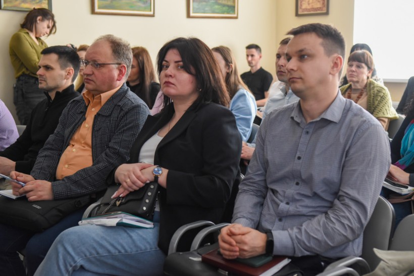 Як отримати субвенції на шкільні укриття та харчоблоки: МОН розпочинає інформаційні зустрічі з громадами