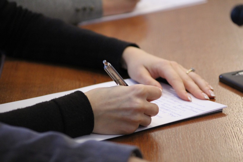 Співробітники МОН разом з усією Україною написали диктант національної єдності