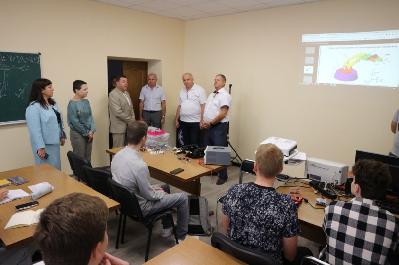 Відбулася зустріч з директорами ФПО та ректорами ЗВО Вінниччини
