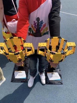 Юні робототехніки Черкас – серед переможців Всеукраїнського STEM-фестивалю «ROBOTICA+ROBOFEST 2023»