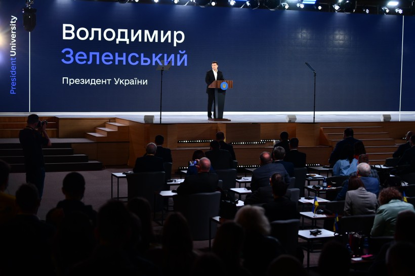 Володимир Зеленський: Країна, яка прагне бути конкурентоспроможною, має визначити освіту та науку своїми стратегічними сферами