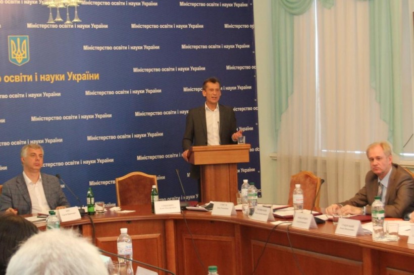 У конкурсі підручників взяло участь майже 16 500 шкіл України, - Павло Полянський