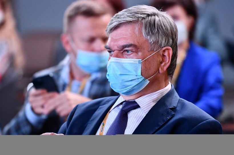 Володимир Зеленський: Країна, яка прагне бути конкурентоспроможною, має визначити освіту та науку своїми стратегічними сферами