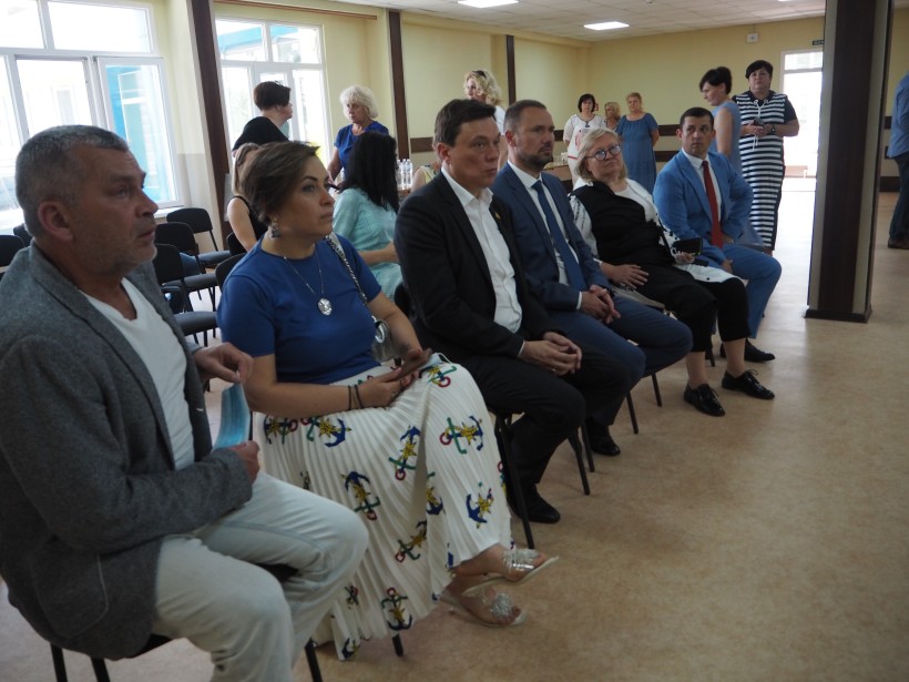 Ми маємо підвищити загальний середній рівень харчування дітей, – Сергій Шкарлет в Одеському НВК № 125