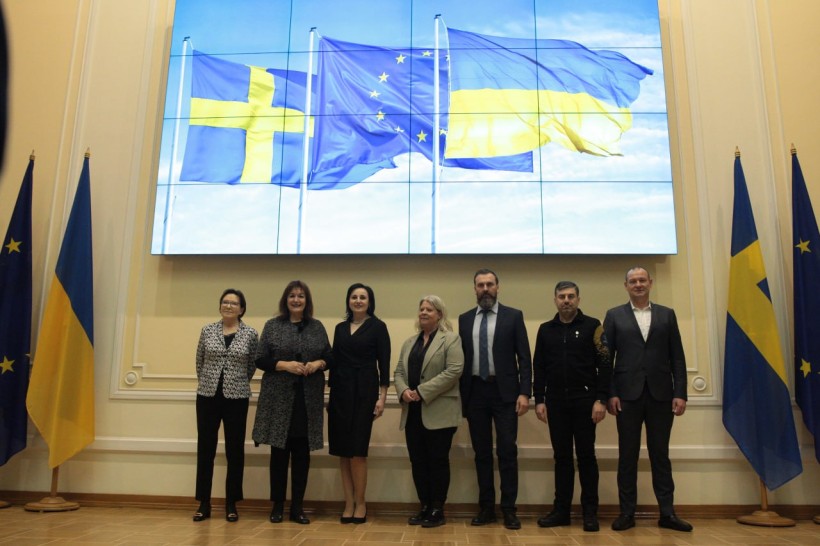 Оприлюднено спільну заяву про посилення партнерства щодо українських дітей