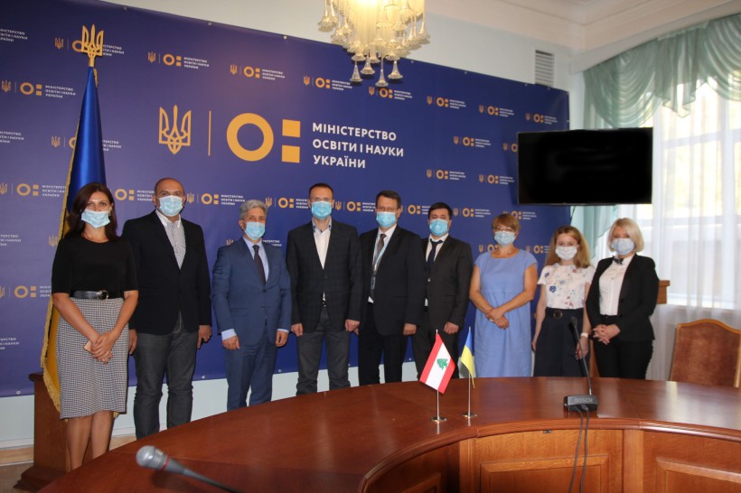 Академічна мобільність, спрощення процедури взаємного визнання документів, розширення кількості квот на навчання в українських вишах — в МОН відбулась зустріч із Послом  Республіки Ліван