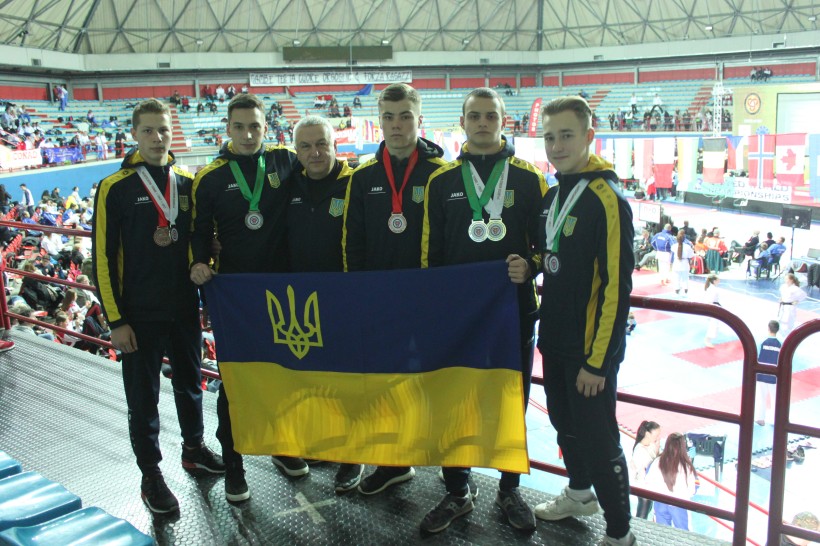 Суденти Київського коледжу легкої промисловості стали чемпіонами світу з карате