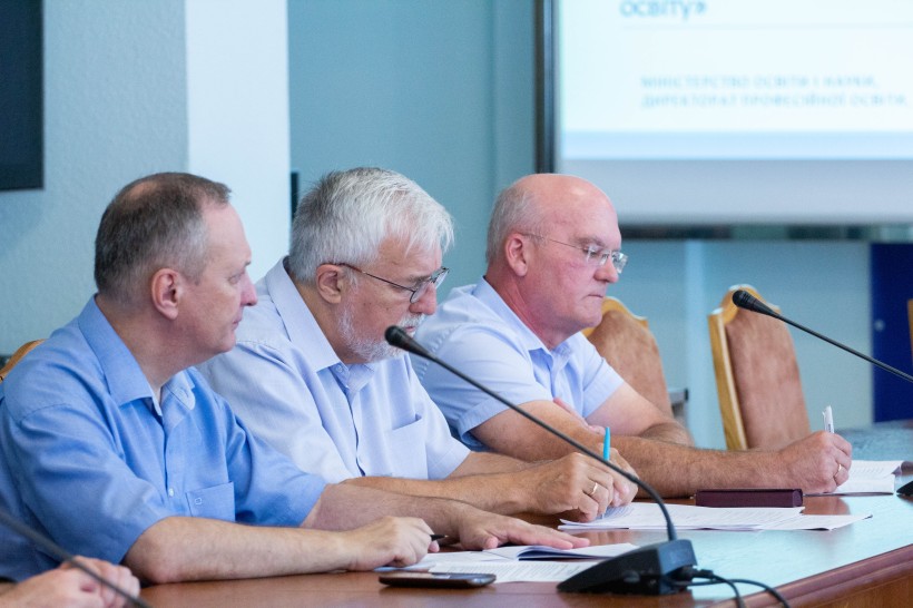 Інклюзивність, фінансування з різних рівнів та чіткі вимоги до керівників закладів ПТО - робоча група обговорила, що закладатимуть в новий закон “Про професійну освіту”
