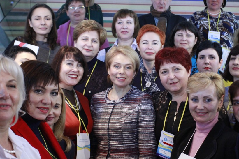 Лілія Гриневич: Академія педнаук втратила монополію на розробку навчальних програм,  до процесу має долучитися відповідальне вчительство