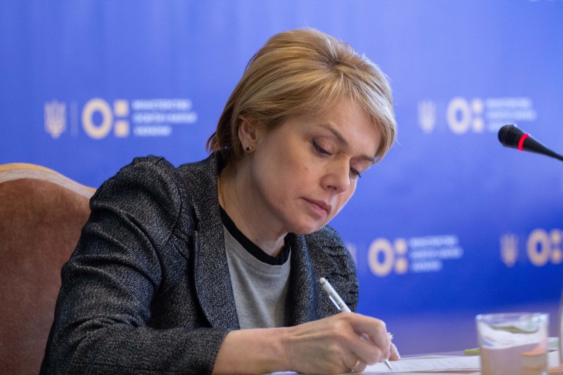 МОН разом з ІТ спеціалістами, освітянами та бізнесменами працюватимуть над цифровою освітою в школах – підписано Меморандум з соцпроектом «ІТ школяр»
