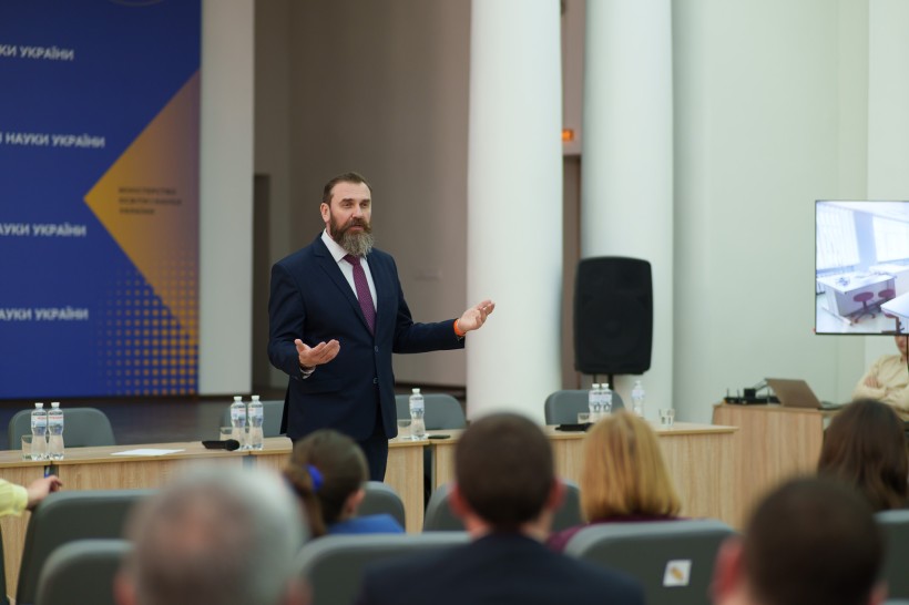 МОН і ректорська спільнота обговорили впровадження старшої профільної школи
