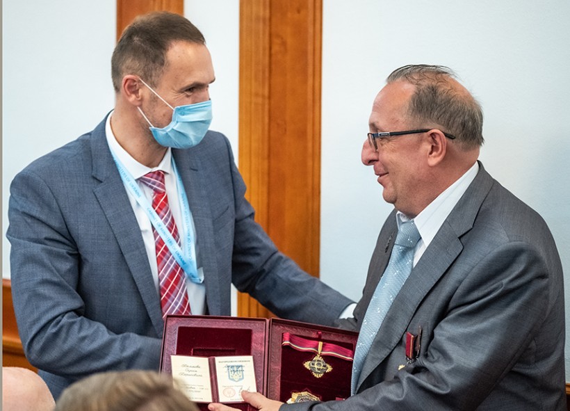 МОН: Сергій Шкарлет зустрівся з ректорами провідних вишів