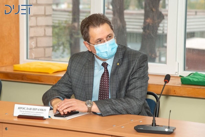 Очільник МОН Сергій Шкарлет взяв участь у презентації освітнього ТехноHUB від криворізького ДУЕТ