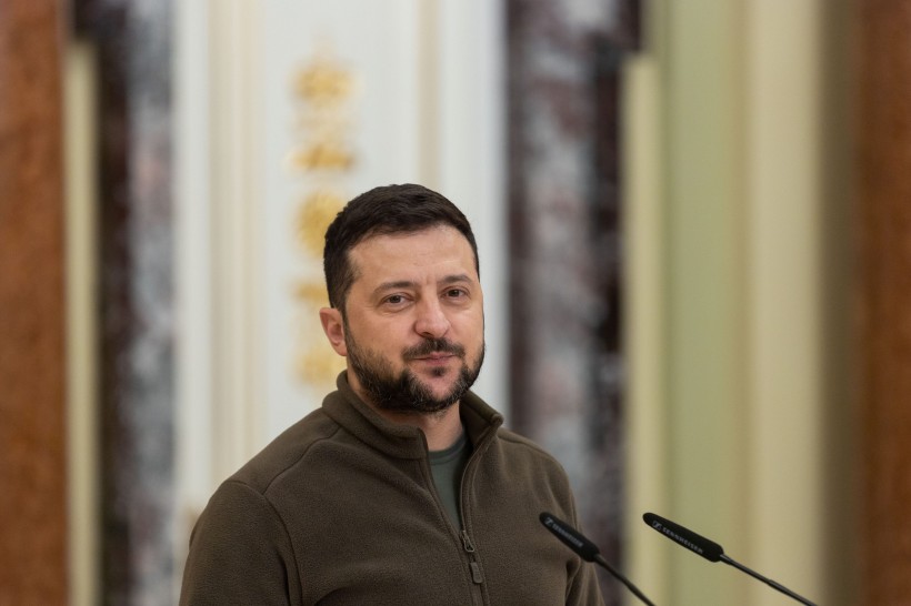 Про сумлінну роботу українських освітян сьогодні свідчать не лише здобутки їхніх учнів на олімпіадах, а й перемоги на фронті, – Володимир Зеленський
