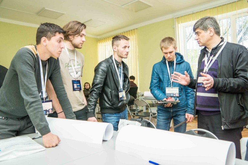 На хакатоні  NASA українські студенти розробили додаток, що відстежуватиме пожежі