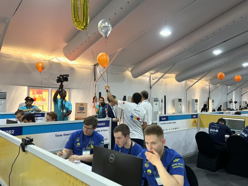 Українські студенти-кібернетики здобули срібло на міжнародних змаганнях із програмування ICPC