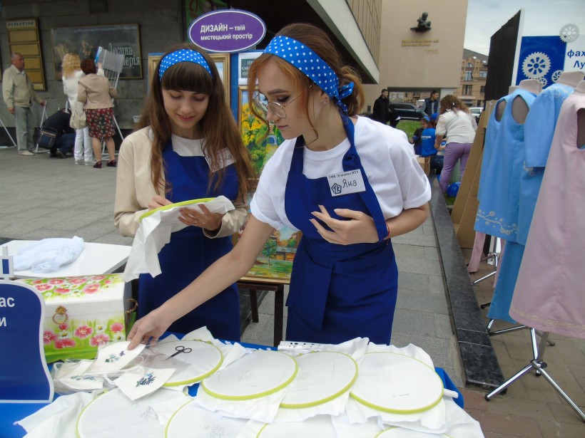 Понад 20 закладів профосвіти взяли участь у фестивалі «ВолиньFEST-2021»