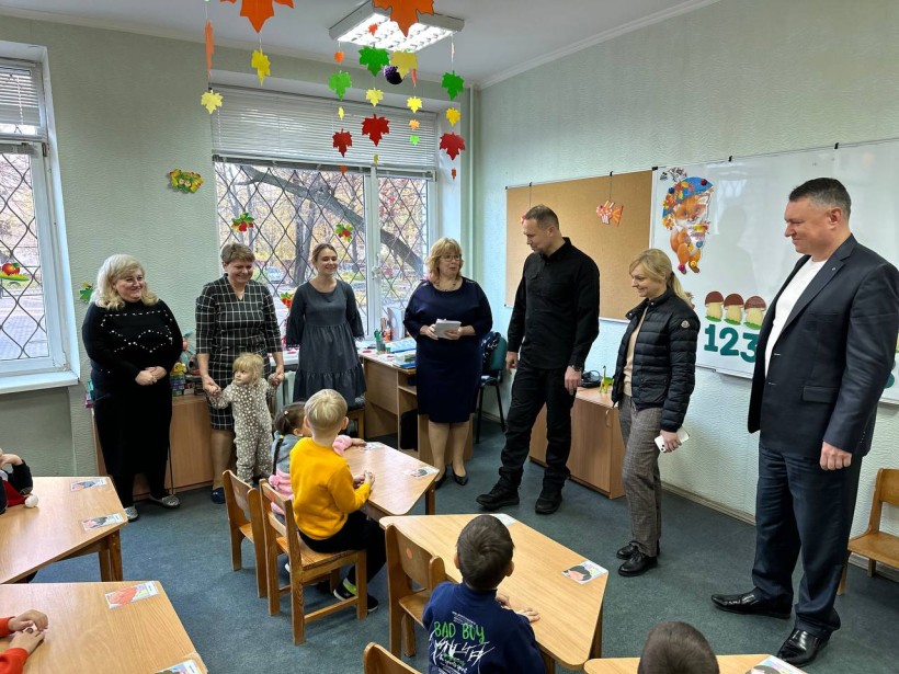 Сергій Шкарлет відвідав заклади освіти Дніпропетровщини