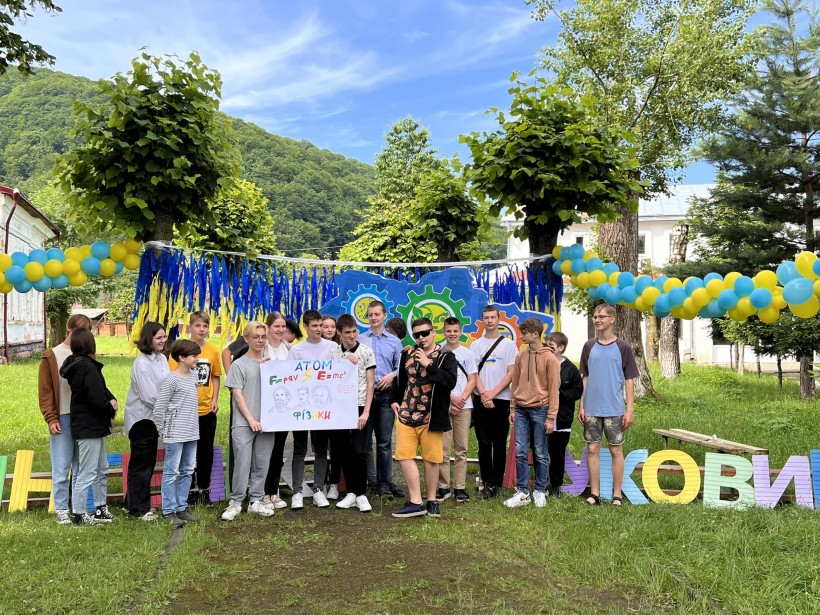 У Чернівецькій області відбулося відкриття обласної профільної школи для обдарованих учнів «Інтелект Буковини»