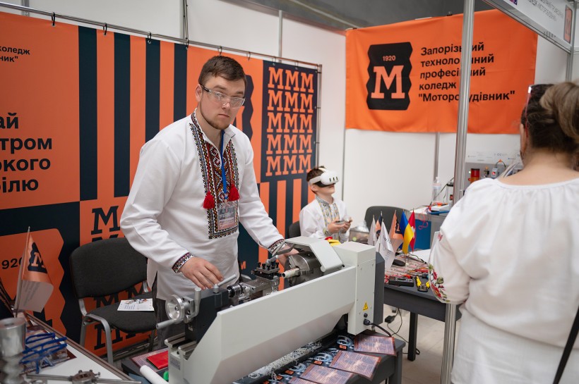 Фахові та професійні коледжі — на «Фестивалі кар’єри» у Києві
