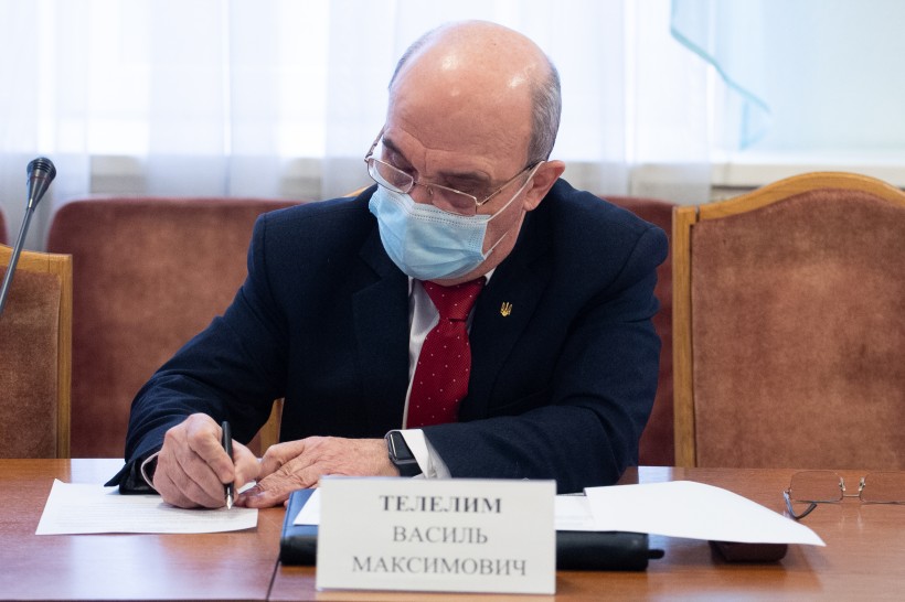 Майже 800 особам присуджено ступінь кандидата наук – рішення Атестаційної колегії МОН