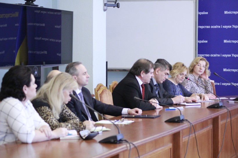 Журналістів навчатимуть, як убезпечити себе під-час масових громадських акцій, бойових дій та катастроф