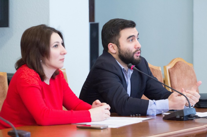 Кожна національна громада зможе впливати на кількість годин вивчення материнської мови в школі через навчальний план, - заступник Міністра освіти і науки Павло Хобзей